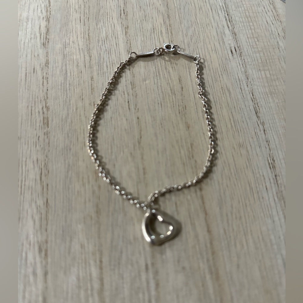 Tiffany and Co Elsa Peretti heart bracelet
